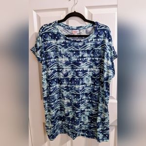 NWT LuLaRoe Leah Top